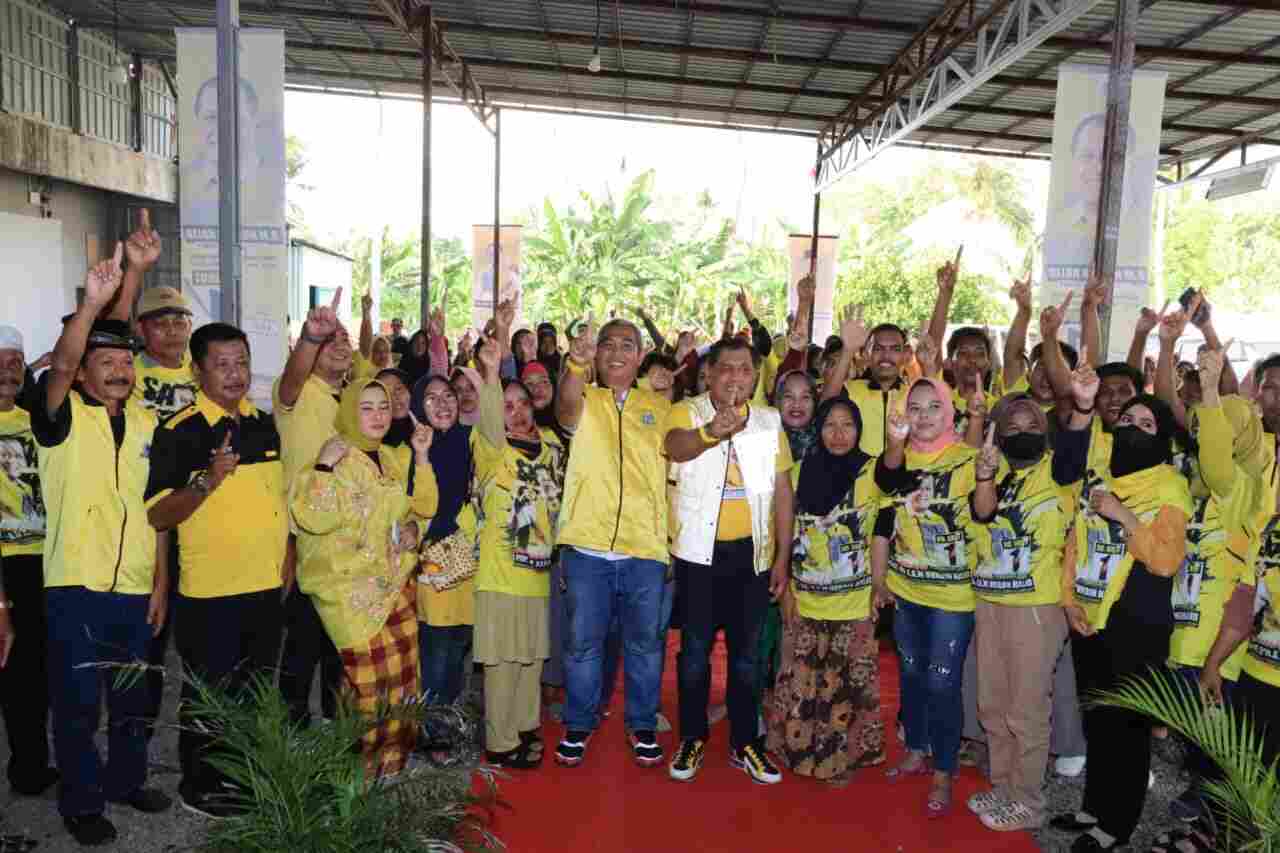 Foto : Kampanye Kolaborasi Nurdin Halid (Caleg DRR RI Dapil Sulsel 2 No Urut 1) & Herman Jaya (Caleg DPRD Dapil 1 Kab Barru No Urut 5). Senin, (18/12) 